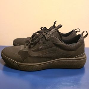 Vans Ultrarange Black with Black Bottom, Used
